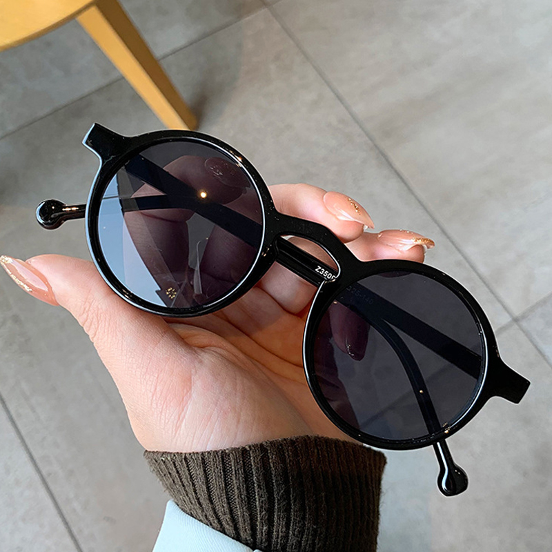 Retro Style Round Sunglasses For Women Retro Style Round Sunglasses For Women