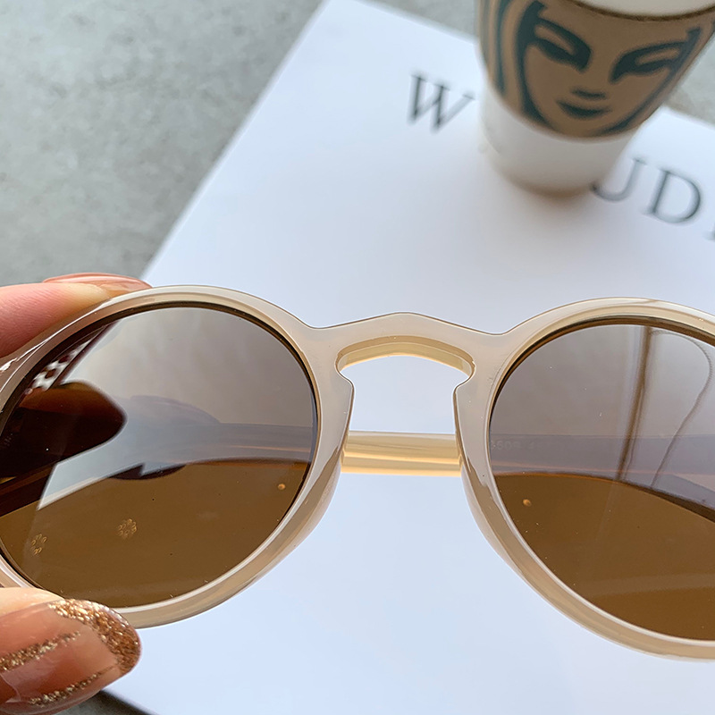 Retro Style Round Sunglasses For Women Retro Style Round Sunglasses For Women