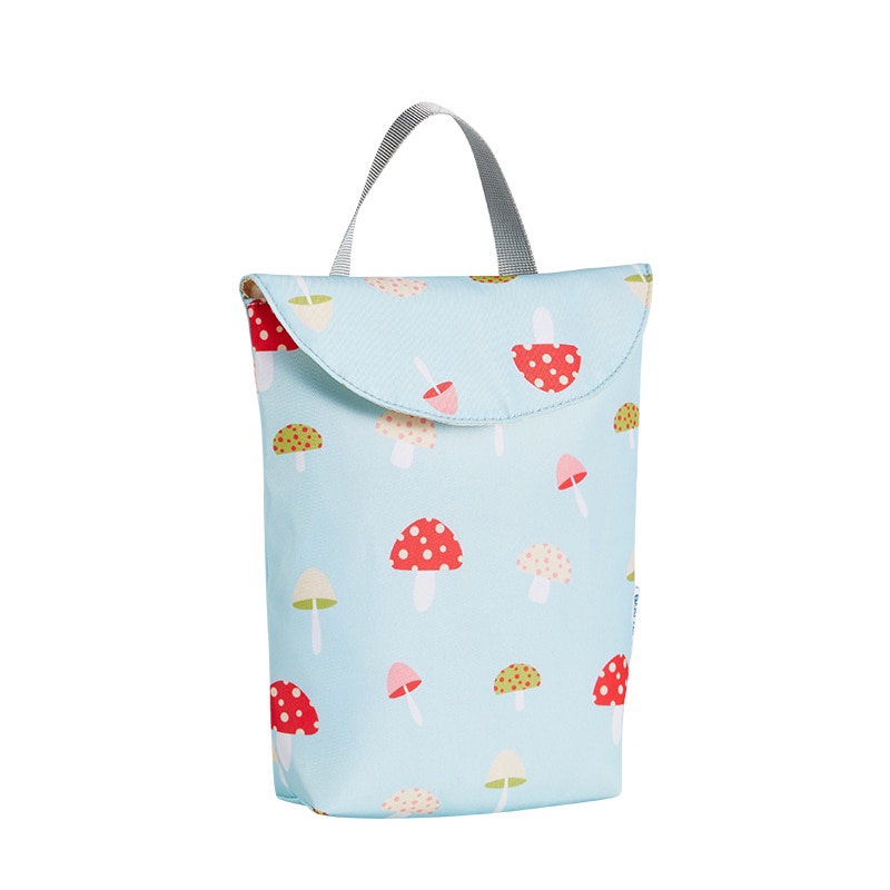 Reusable Waterproof Diaper Pouch Reusable Waterproof Diaper Pouch