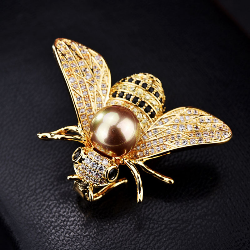 Rhinestone Studded Bee Brooch Rhinestone Studded Bee Brooch