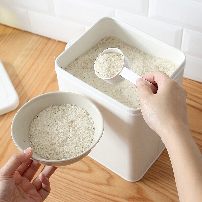 Rice Storage Box with Scooper Rice Storage Box with Scooper