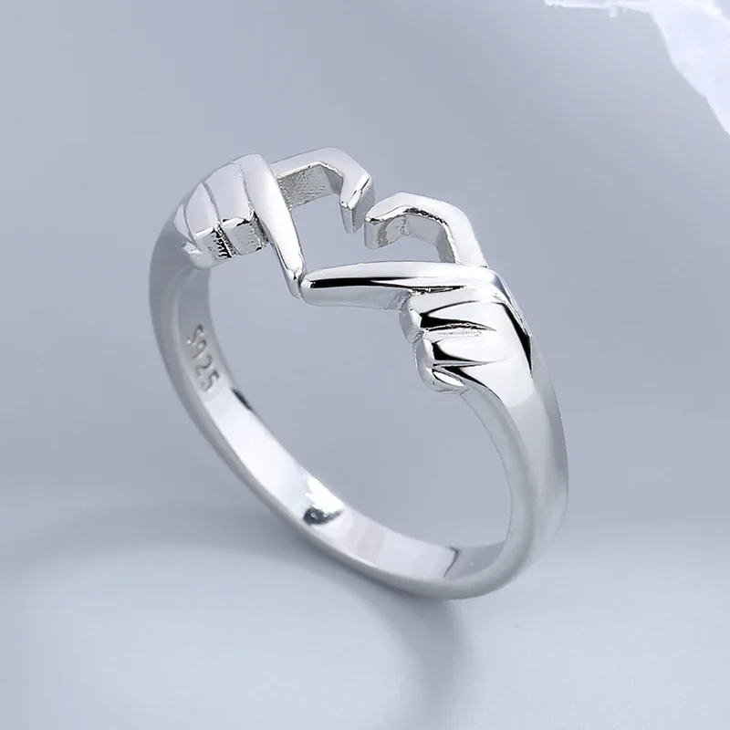 Romantic Love Hand with Heart Shaped Ring Creative Couple Silver Color Adjustable Open Rings Personality Party Jewelry