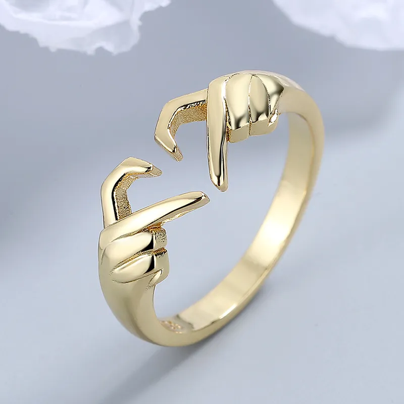 Romantic Love Hand with Heart Shaped Ring Creative Couple Silver Color Adjustable Open Rings Personality Party Jewelry Romantic Love Hand with Heart Shaped Ring Creative Couple Silver Color Adjustable Open Rings Personality Party Jewelry