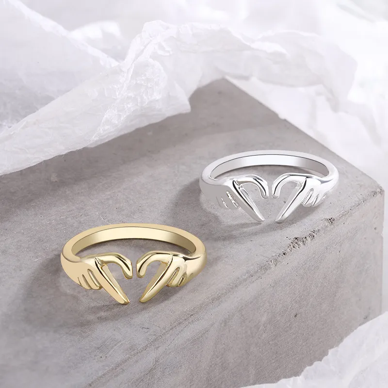 Romantic Love Hand with Heart Shaped Ring Creative Couple Silver Color Adjustable Open Rings Personality Party Jewelry Romantic Love Hand with Heart Shaped Ring Creative Couple Silver Color Adjustable Open Rings Personality Party Jewelry