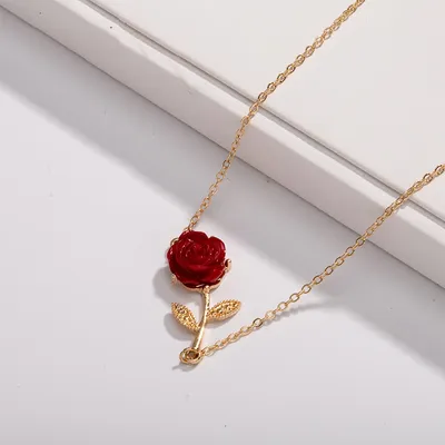 Rose Necklace Stylish Neck Accessory Rose Necklace Stylish Neck Accessory