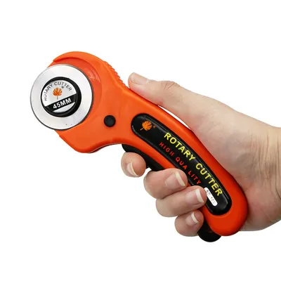 Rotary Cutter for Fabric with 10 Extra Blades