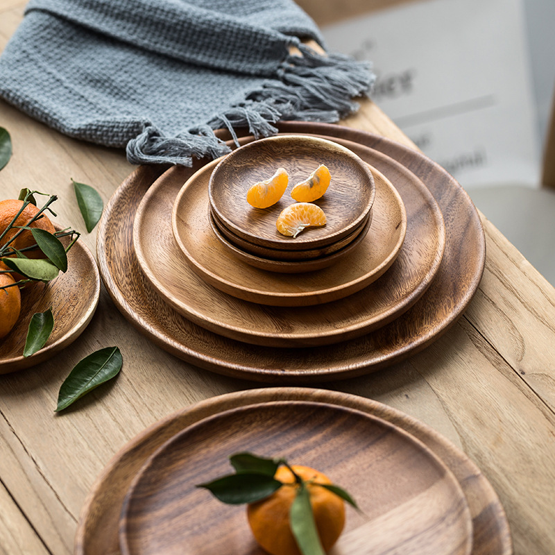 Round Natural Acacia Wood Plate (4 pcs) Round Natural Acacia Wood Plate (4 pcs)