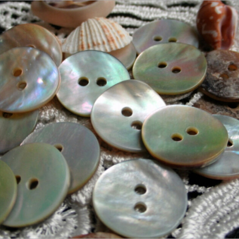 Round Natural Seashell Buttons (100pcs)