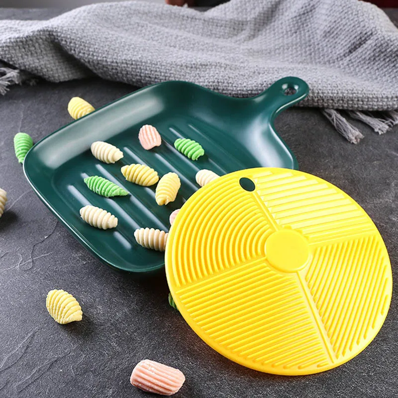 Round Plastic Gnocchi Board