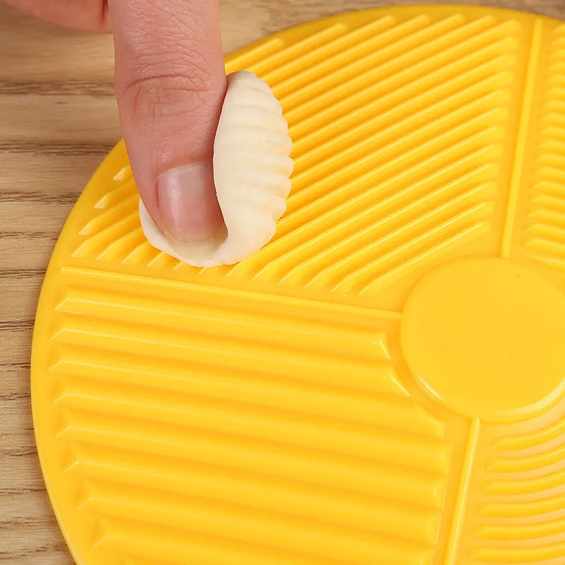 Round Plastic Gnocchi Board