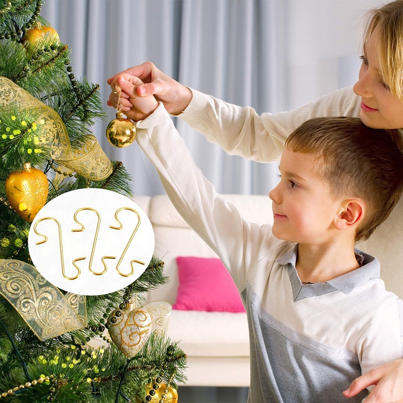 S Shaped Christmas Tree Hooks (50 Pcs) S Shaped Christmas Tree Hooks (50 Pcs)