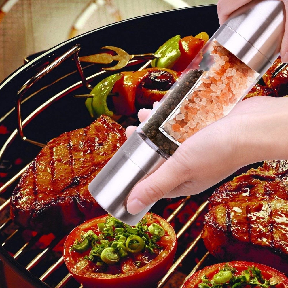 Salt and Pepper Grinder 2 in 1 Container Salt and Pepper Grinder 2 in 1 Container