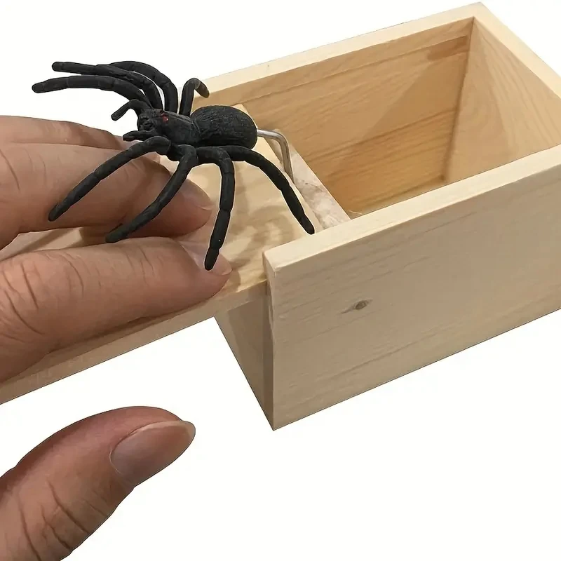 Scare Box Spider Funny Wooden Hidden Box Quality Prank Wooden Scare Box Fun Game Prank Trick Friend Toy Gift