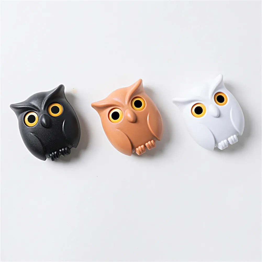 Scary Night Owl Magnetic Key Hooks Adhesive Hold Keychain Key Hanger Will Open Eyes Wall Decorative Hook For Kitchen