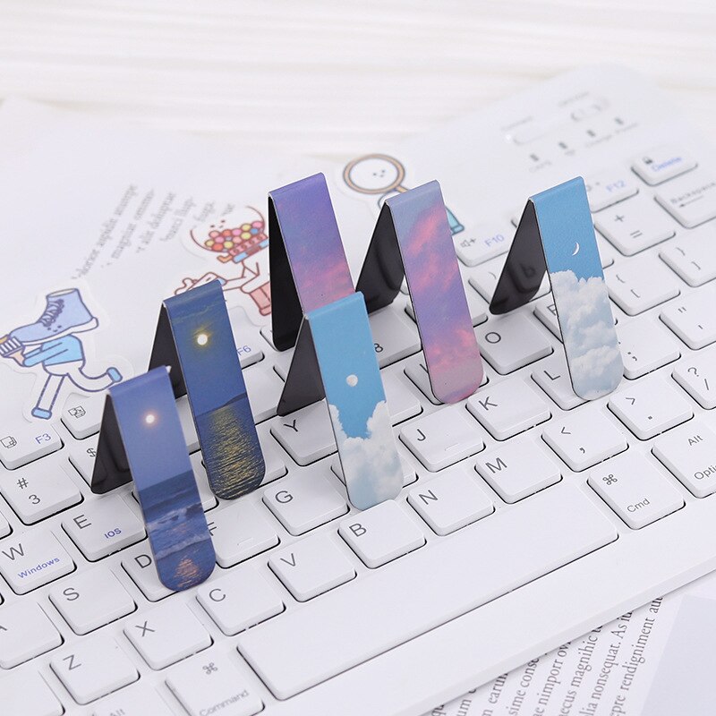 Scenic Magnetic Bookmark Clips (2pcs)