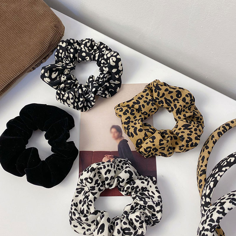 Scrunchy Hair Tie Accessory Scrunchy Hair Tie Accessory