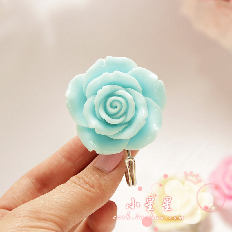 Self Adhesive Flower Wall Hooks (2pcs) Self Adhesive Flower Wall Hooks (2pcs)