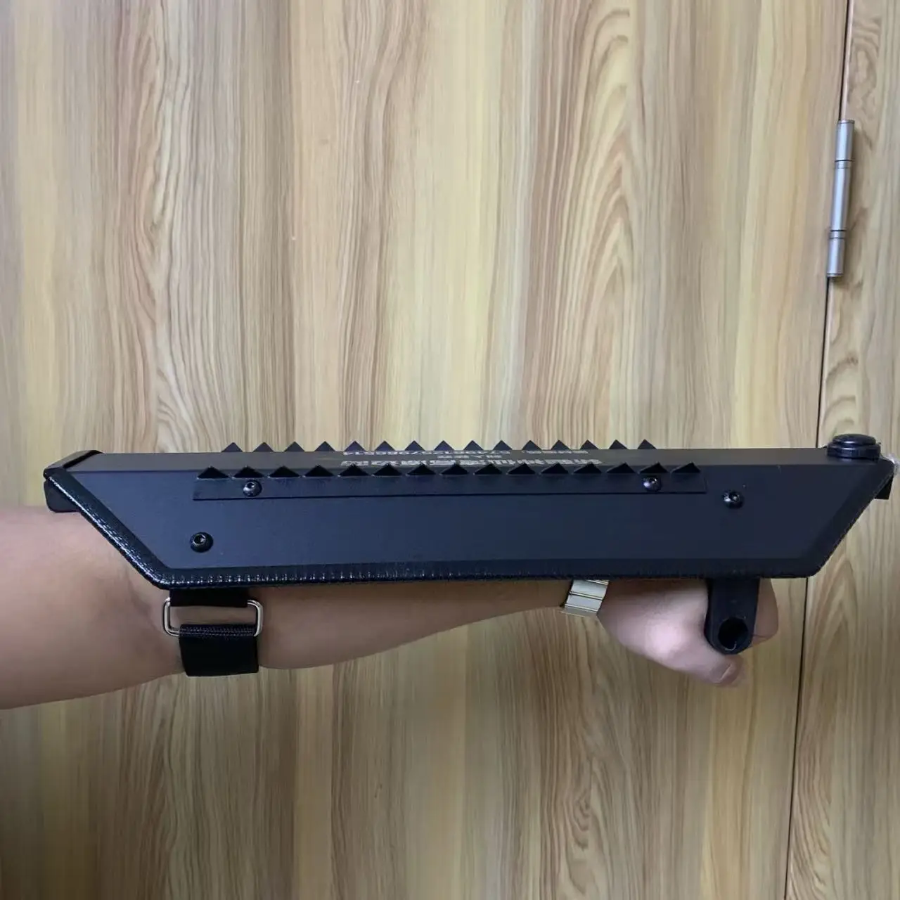 Self Defense Shield Mini Portable Personal Security Protection Equipment Supplier Window Broken Lighweight Men Women Self Defense Shield Mini Portable Personal Security Protection Equipment Supplier Window Broken Lighweight Men Women