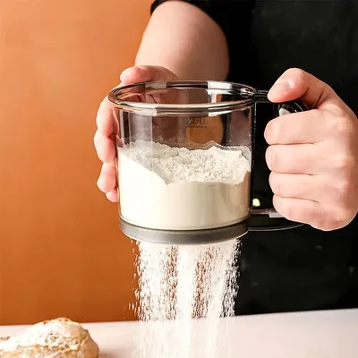 Semi-Automatic Flour Sifter With Hand Press Design Transparent Flour Sieve Non-stick Baking Tools Kitchen Gadgets