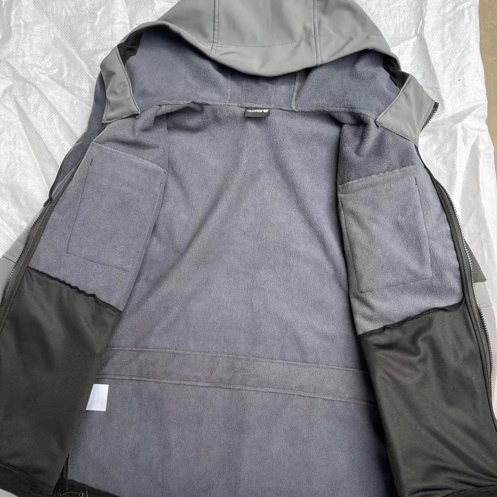 Shark Skin Tactical Jackets Men Military Soft Shell Waterproof Windproof Hooded Jacket Outdoor Functional Uniforms Shark Skin Tactical Jackets Men Military Soft Shell Waterproof Windproof Hooded Jacket Outdoor Functional Uniforms