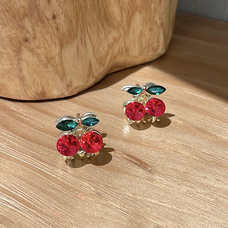 Shiny Red Rhinestone Cherry Hair Clips (2 pcs) Shiny Red Rhinestone Cherry Hair Clips (2 pcs)