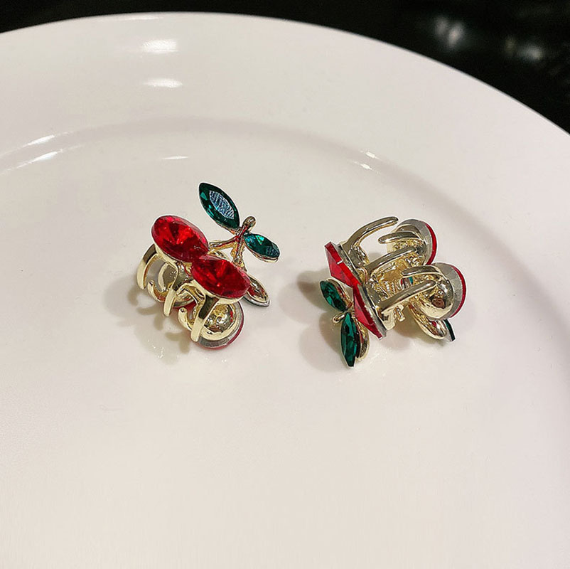 Shiny Red Rhinestone Cherry Hair Clips (2 pcs) Shiny Red Rhinestone Cherry Hair Clips (2 pcs)