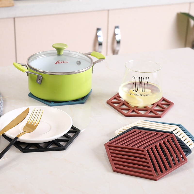 Silicone Insulated Hexagon Placemat Silicone Insulated Hexagon Placemat