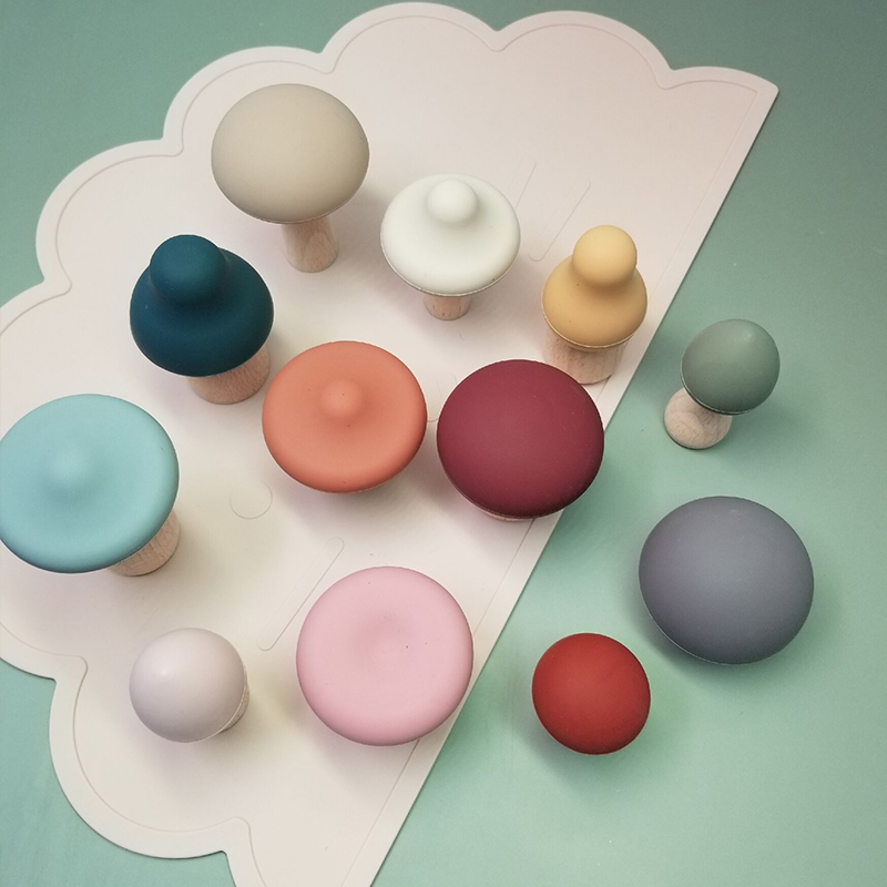 Silicone Mushroom Teething Toys (12pcs) Silicone Mushroom Teething Toys (12pcs)