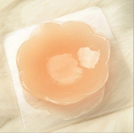 Silicone Nipple Covers Invisible Bra (2 pieces) Silicone Nipple Covers Invisible Bra (2 pieces)