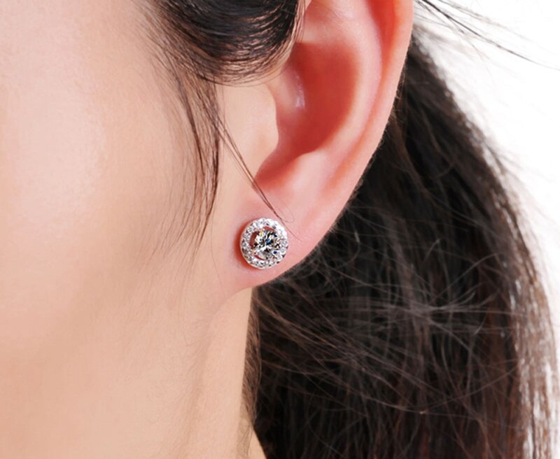 Silver Diamond Stud Earrings Ladies Jewelry Silver Diamond Stud Earrings Ladies Jewelry