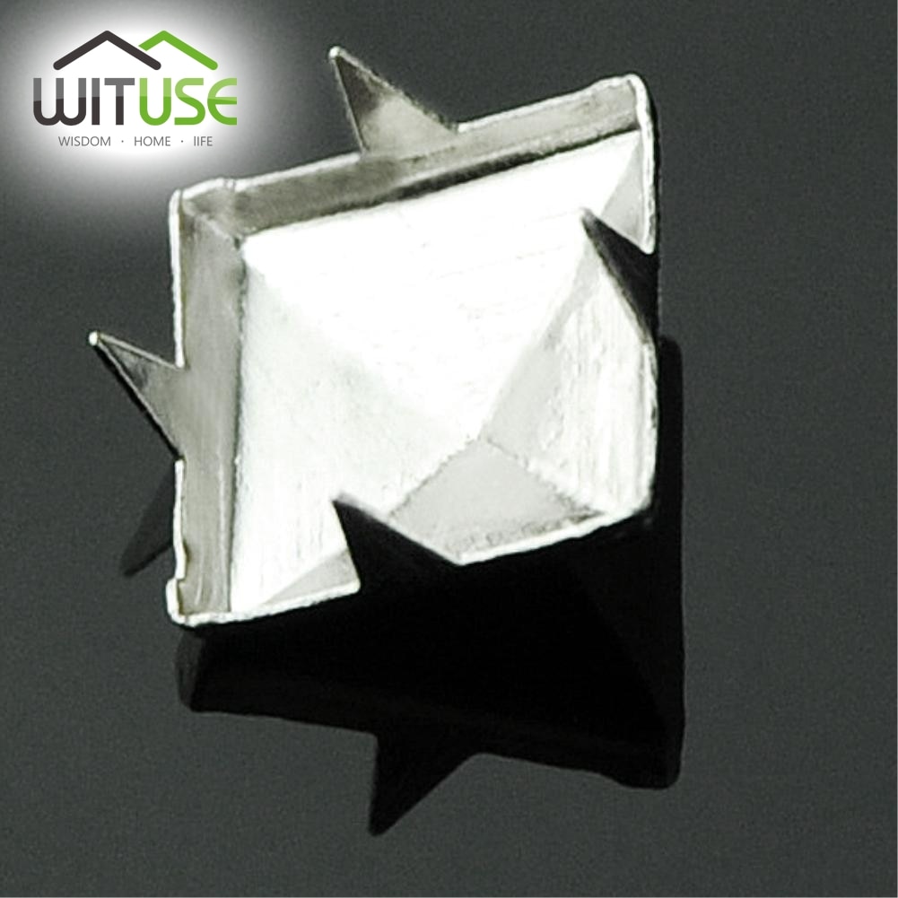 Silver DIY Pyramid Studs (100 Pcs) Silver DIY Pyramid Studs (100 Pcs)