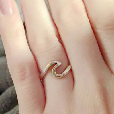 Simple and Stylish Gold Wave Ring Simple and Stylish Gold Wave Ring