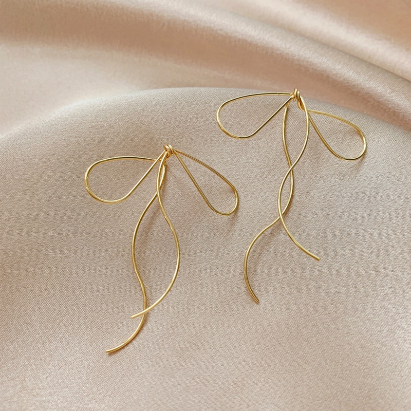 Simple Knot Korean Style Bow Tie Earrings (1 Pair)