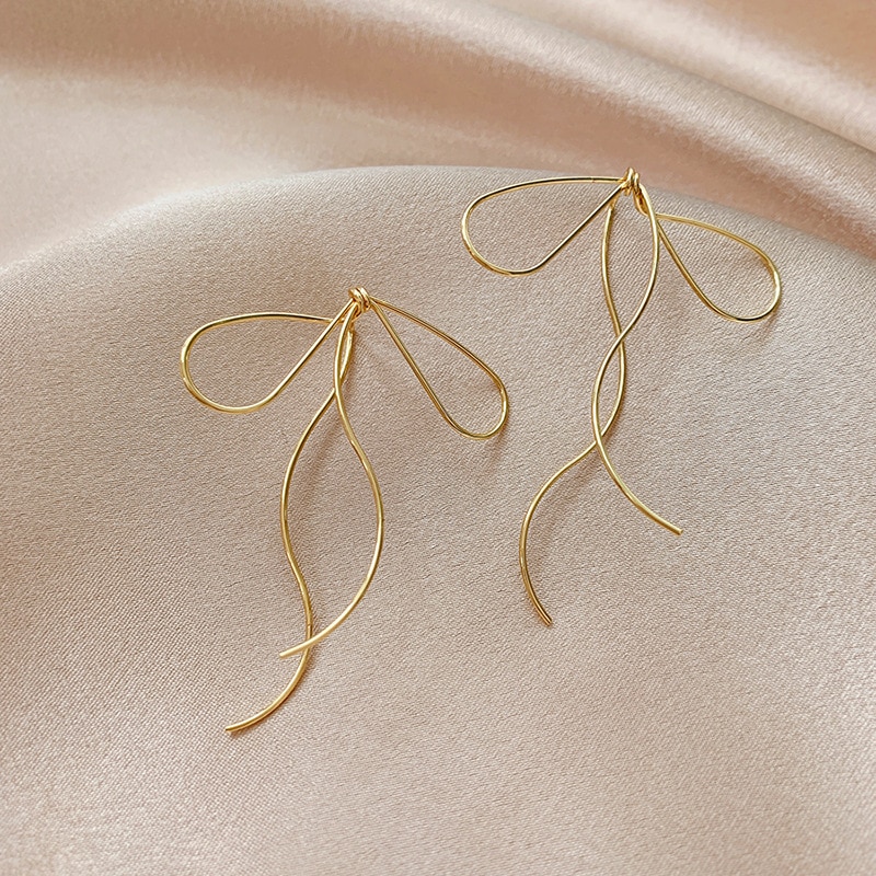 Simple Knot Korean Style Bow Tie Earrings (1 Pair)