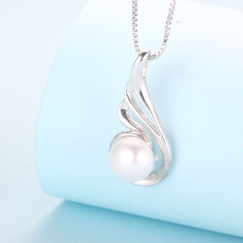 Simple Pearl Necklace Fashion Accessory Simple Pearl Necklace Fashion Accessory