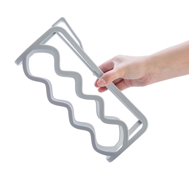 Simple Plastic Closet Shelf Divider