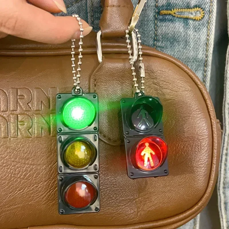 Simulation Electronic Traffic Light Keychain Pendant Mini Pedestrian Light LED Light-emitting Toy Kids Cognitive Toy