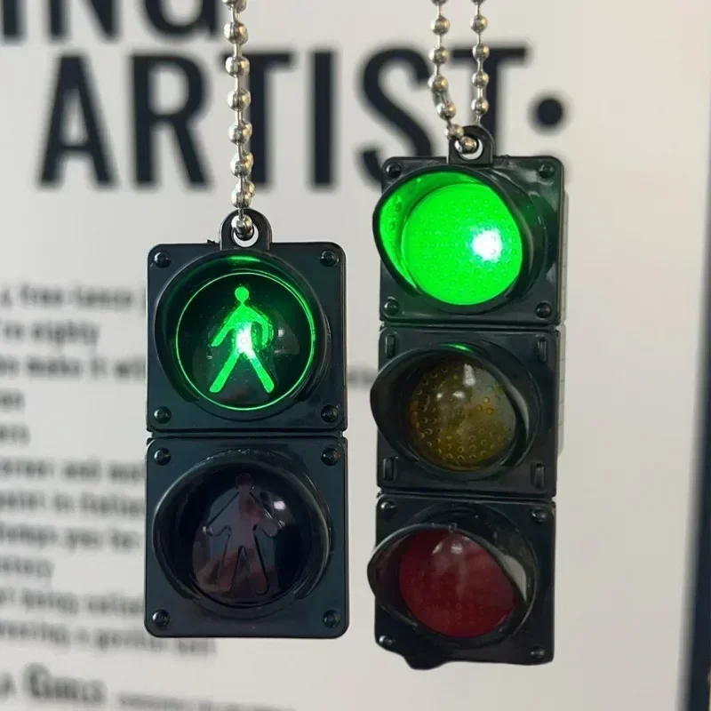 Simulation Electronic Traffic Light Keychain Pendant Mini Pedestrian Light LED Light-emitting Toy Kids Cognitive Toy