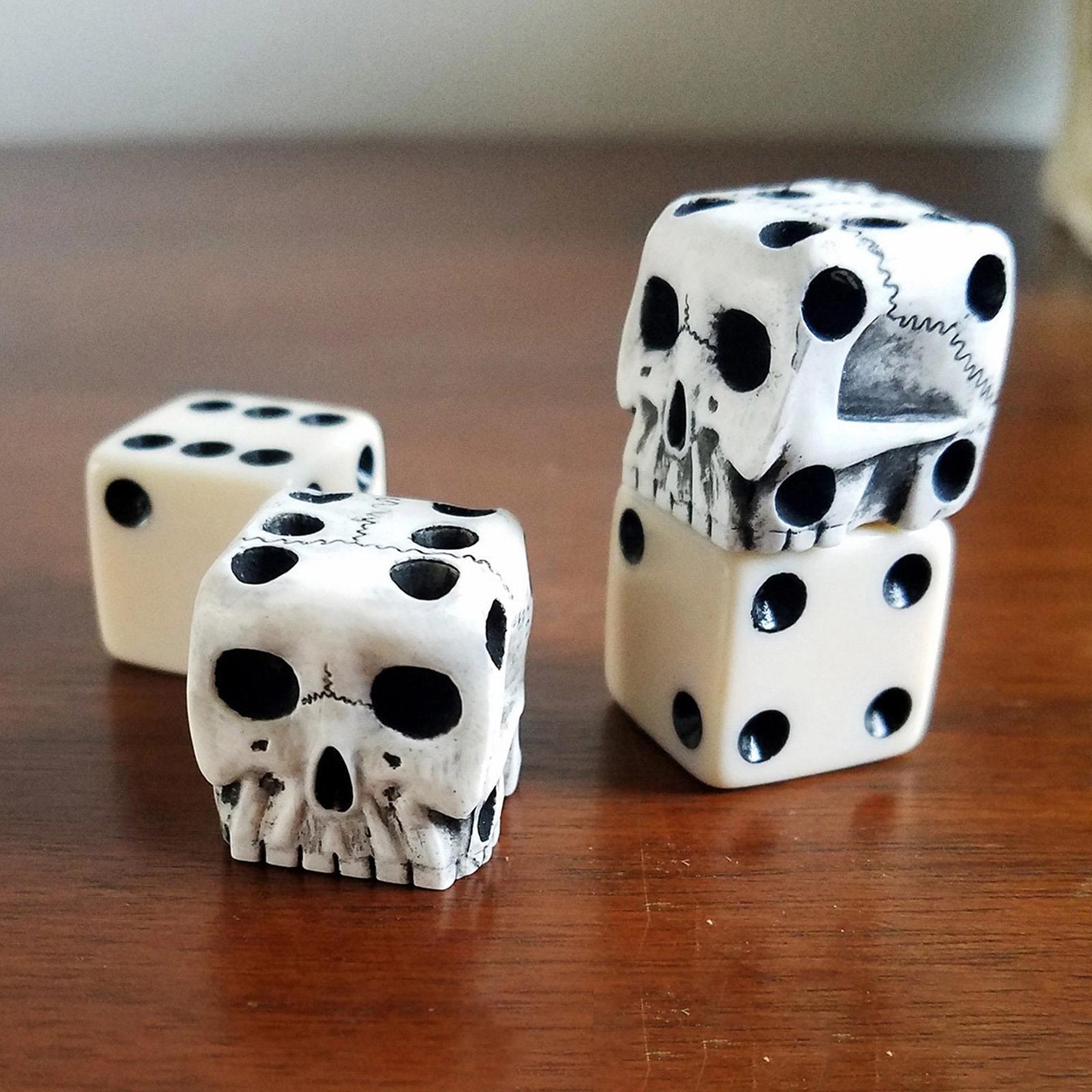 Six Sided Resin Skeleton Dice (5 pcs) Six Sided Resin Skeleton Dice (5 pcs)