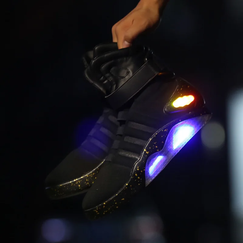 Skateboarding Shoes Led Boots for Men,Women,Boys and Girls USB Rechargeable Glowing Shoes Man Party Shoes Cool Soldier Skateboarding Shoes Led Boots for Men,Women,Boys and Girls USB Rechargeable Glowing Shoes Man Party Shoes Cool Soldier