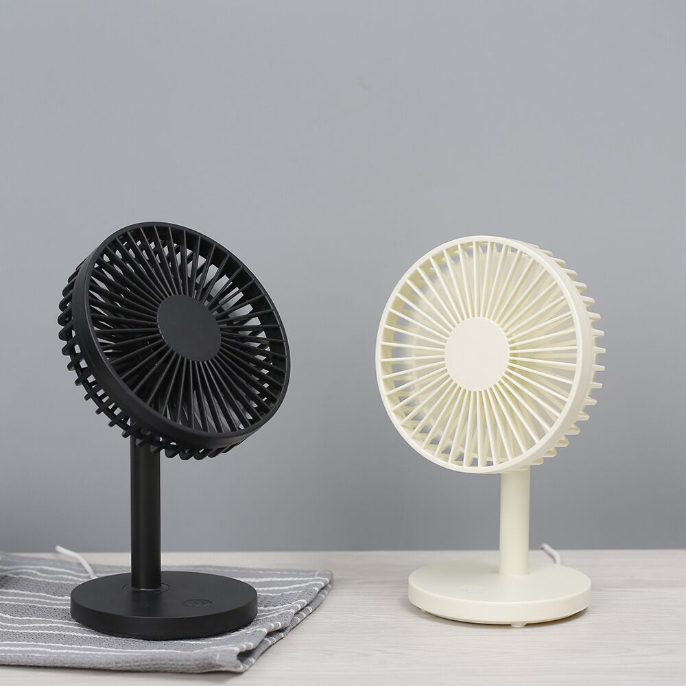 Small Desk Fan Portable Device Small Desk Fan Portable Device