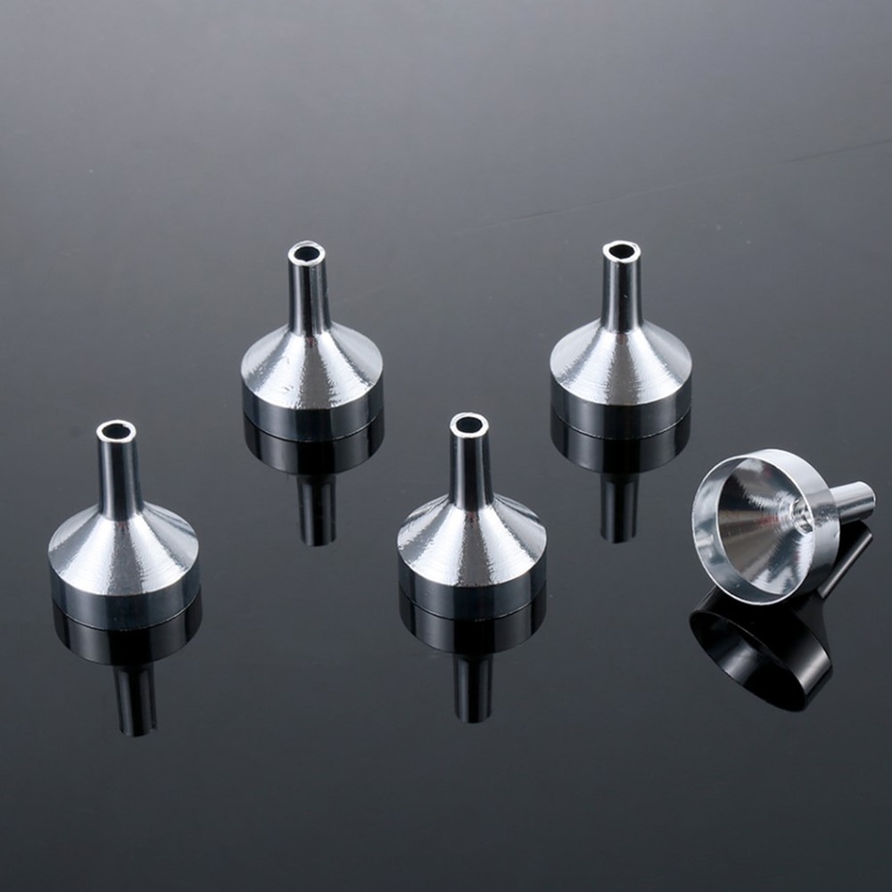 Small Metal Funnels (5 pcs)