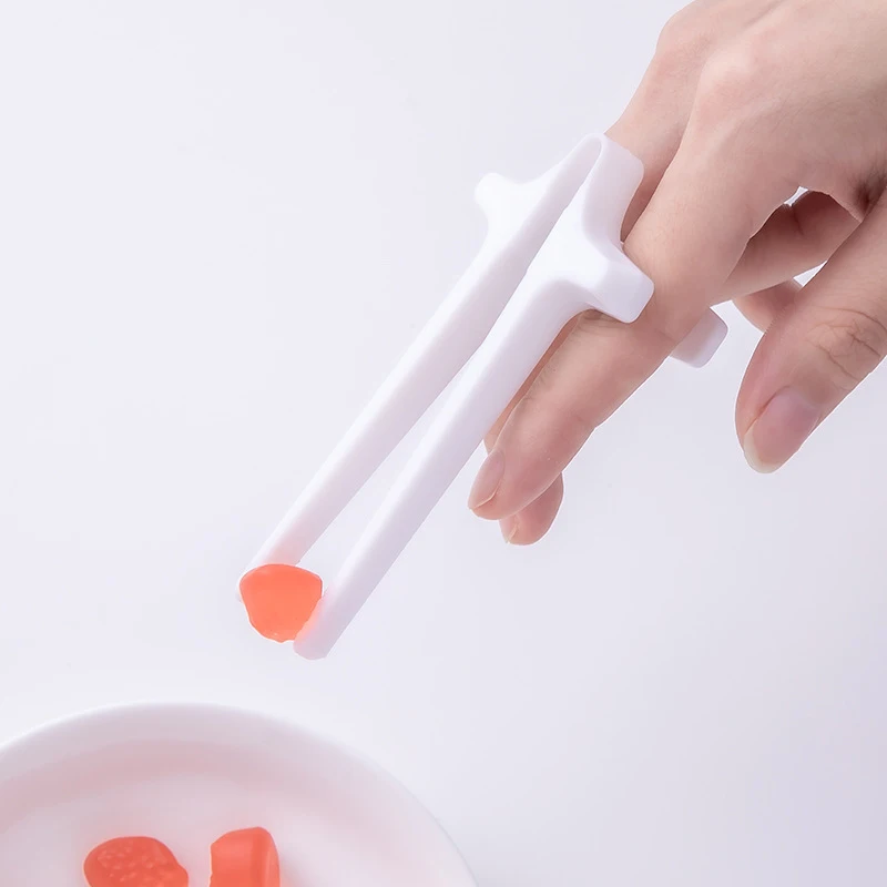 Snack Finger Chopsticks Lazy Fingers Snack Clip Training Learning Chopsticks Aids No Dirty Hands Chopsticks Gadgets Snack Finger Chopsticks Lazy Fingers Snack Clip Training Learning Chopsticks Aids No Dirty Hands Chopsticks Gadgets