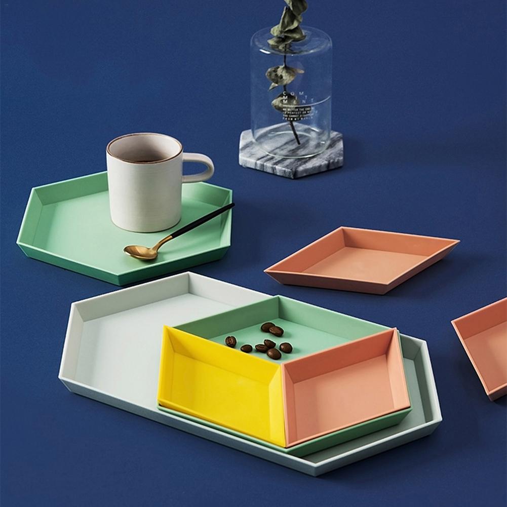 Snack Tray Stackable Geometric Shapes (4pcs) Snack Tray Stackable Geometric Shapes (4pcs)