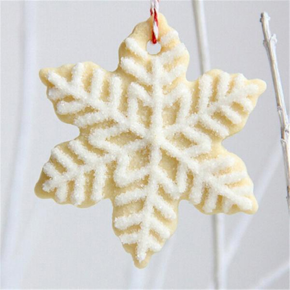 Snowflake Cookie Cutters 5-Piece Set Snowflake Cookie Cutters 5-Piece Set