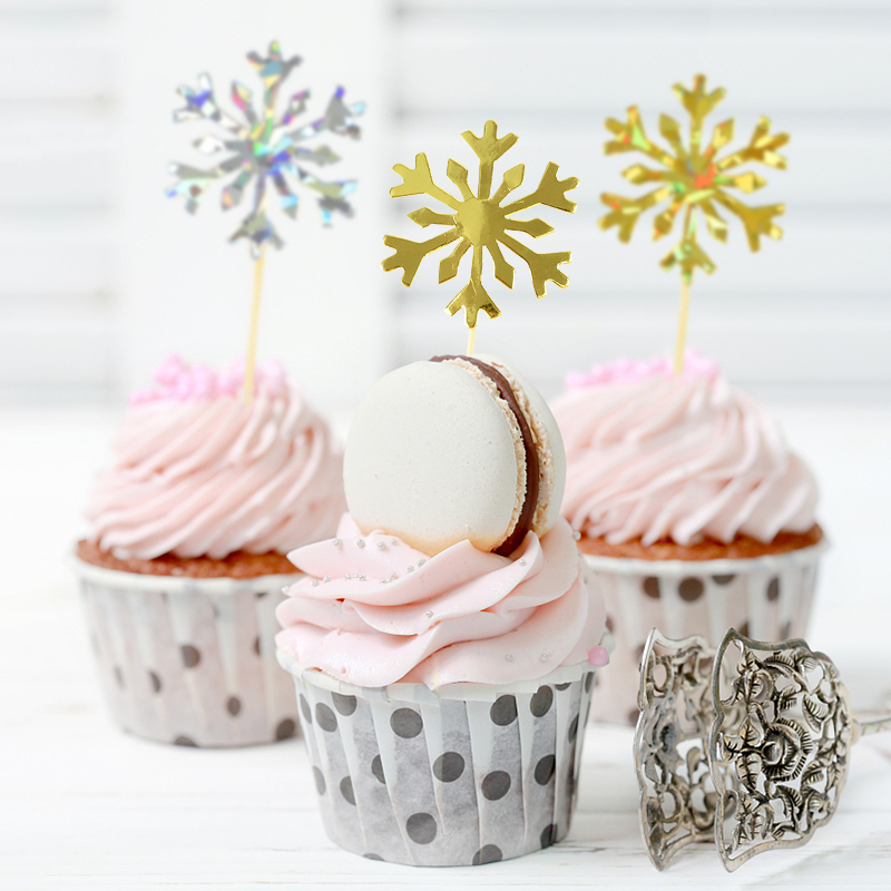 Snowflake Cupcake Toppers (50Pcs) Snowflake Cupcake Toppers (50Pcs)