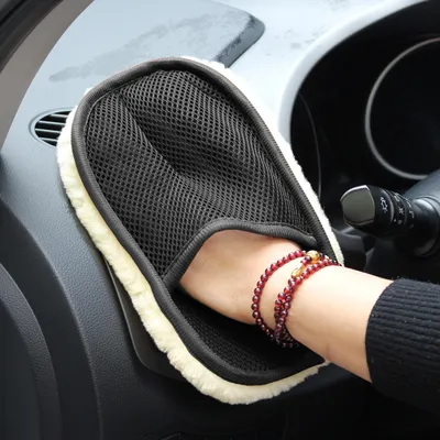 Soft Plush Car Cleaning Glove