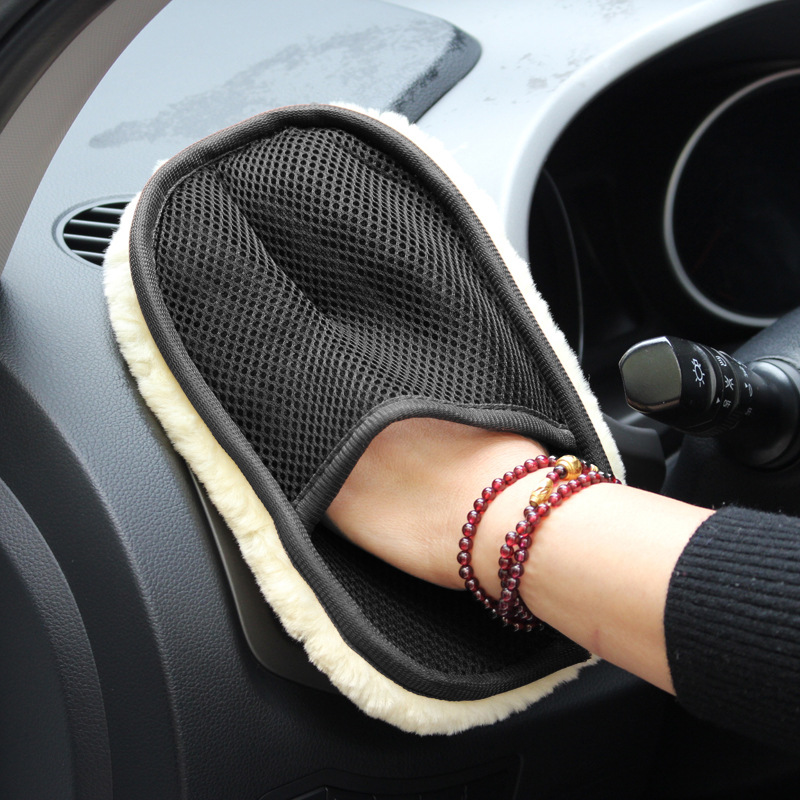 Soft Plush Car Cleaning Glove Soft Plush Car Cleaning Glove