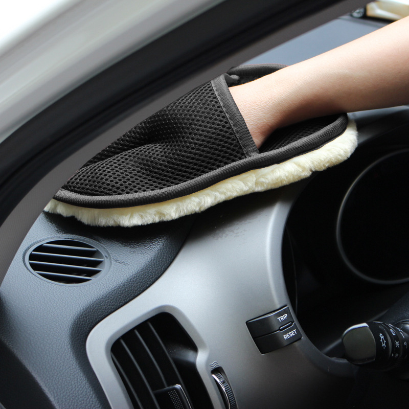 Soft Plush Car Cleaning Glove