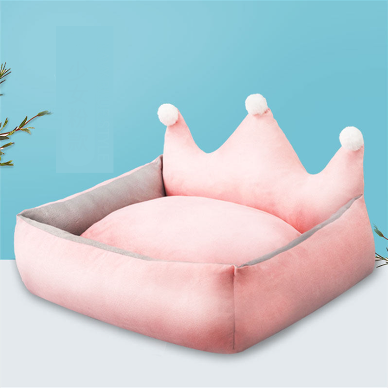 Soft Plush Crown Cat Bed